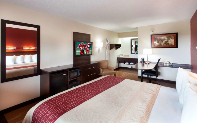 Red Roof Inn Detroit - Troy