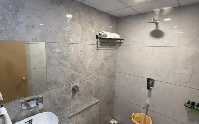 The Sky Comfort Hotel Krisha Dwarka