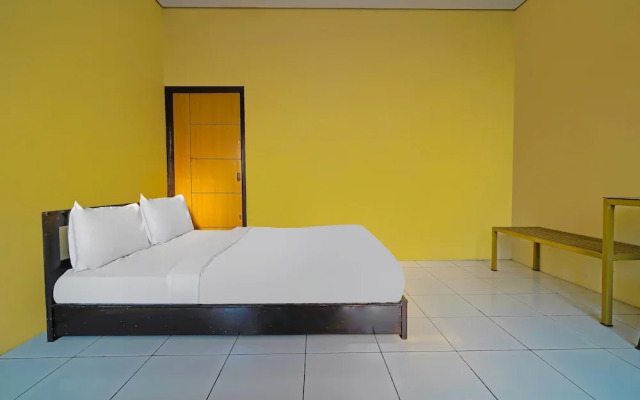 OYO Life 92641 Guest House Palinggihan Ii