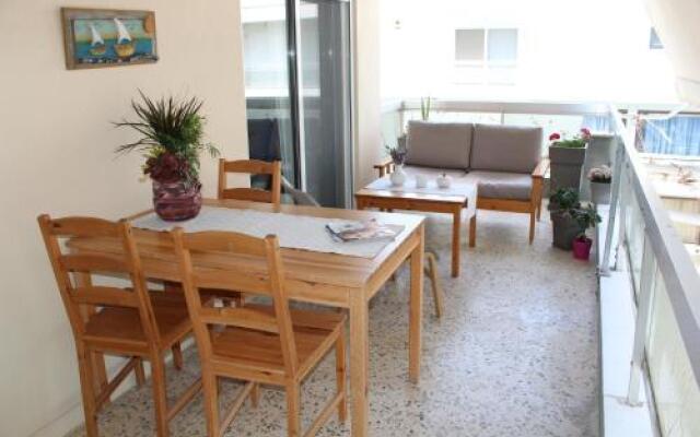 Flat 2 Bedrooms 1 Bathroom - Rhodes