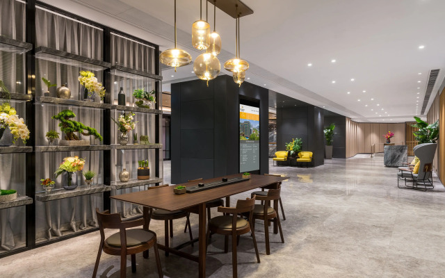 Royal Park Hotel