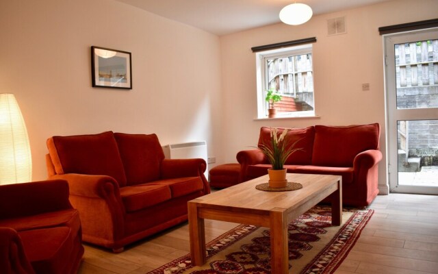 5 Bedroom Townhouse Near Dublin City Centre
