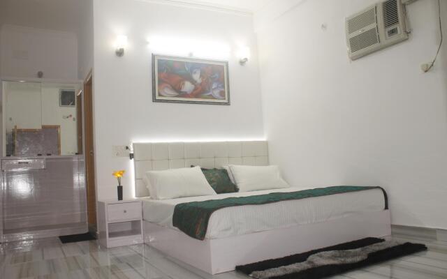 DS Residency Varanasi