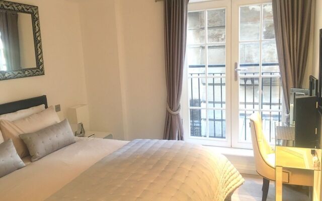 Embankment Luxury Apartments