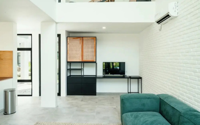 Umalas Living Managed By CPM Bali