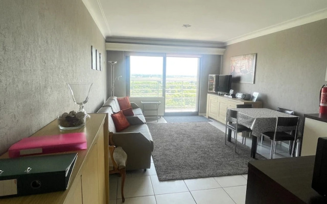 Studio in Middelkerke With Pool and Sea View