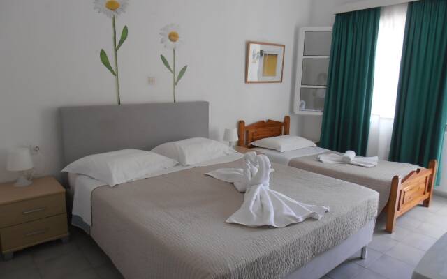 Mariliza Beach Hotel