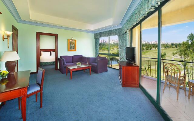 Hilton Pyramids Golf