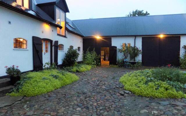 Wingårdhs B&B Österlen