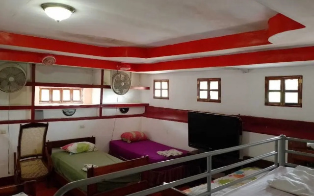 Hostal Ruinas de San Sebastian - Hostel