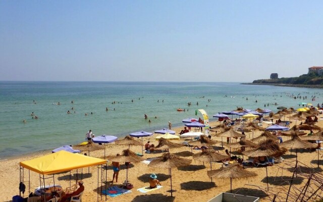 Golden Dunes Primorsko Apartments