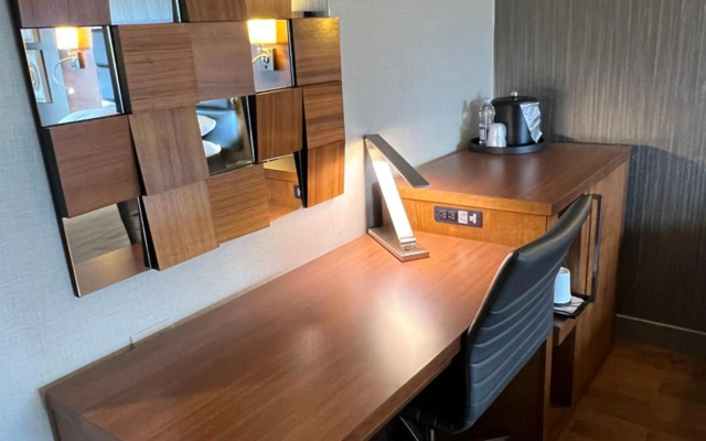 Atlantic Host Hotel, Trademark Collection by Wyndham