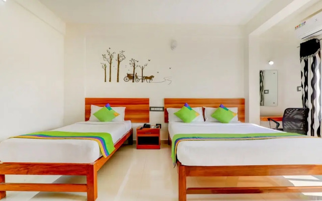 Treebo Atithi Comforts, 1 Km From Nisargadhama Forest