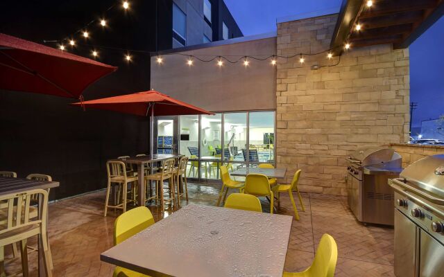 Home2 Suites by Hilton East Hanover