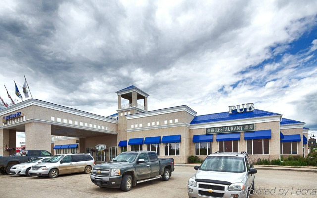 Best Western High Road Inn