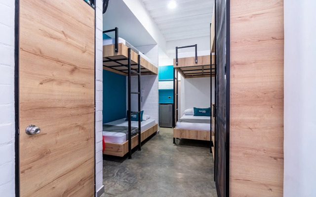 Hotel Living Box