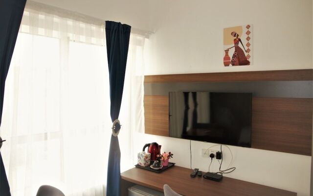Euro Homes Hotel