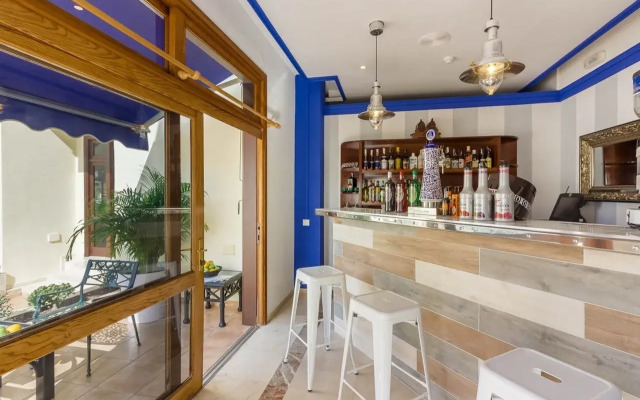 Klayman Olivina Aparthotel