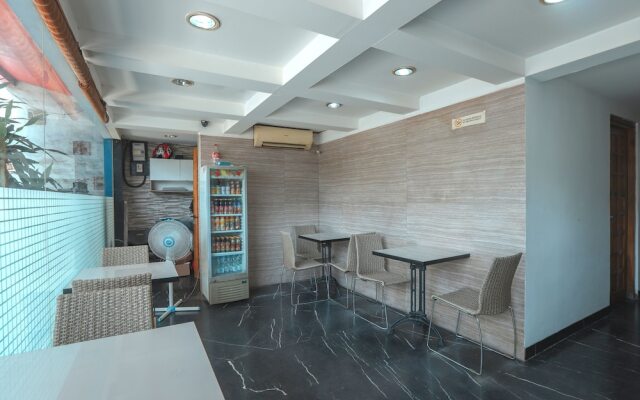 OYO 161 DC Hotel Utan Kayu