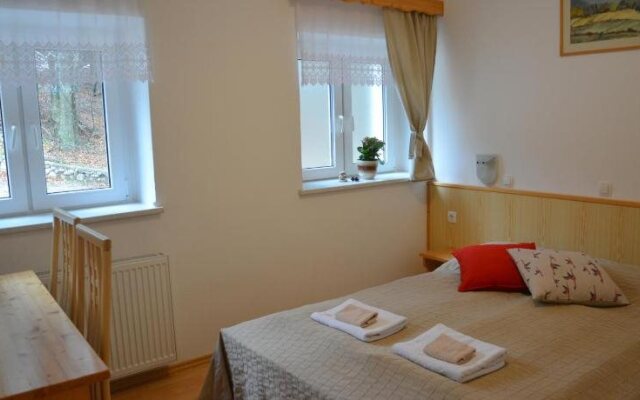 Youth Hostel Barovc