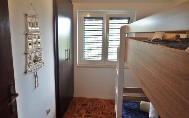 House Mungo-private Garden and Close to the Beach