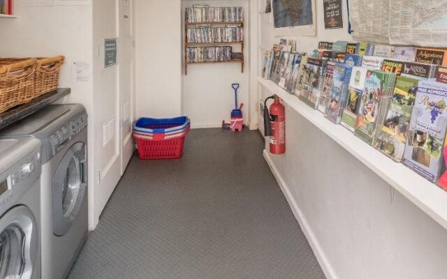 Luccombe Villa Holiday Apartments