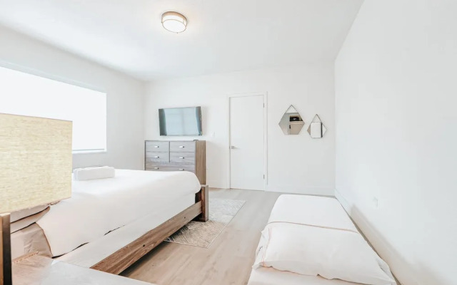 TWO Bedroom Apartment