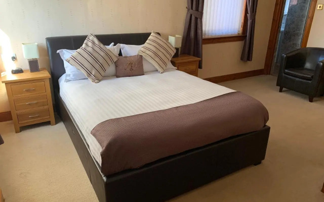 Pine Guest House