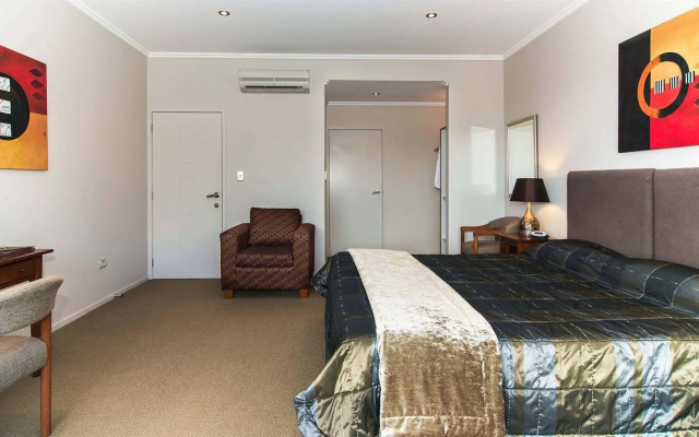 Decks of Paihia
