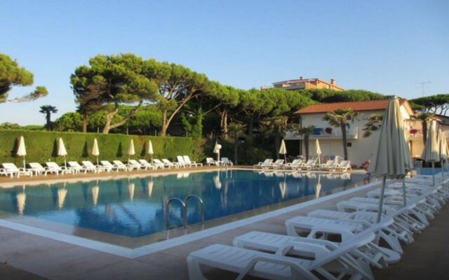Hotel & Resort Gallia