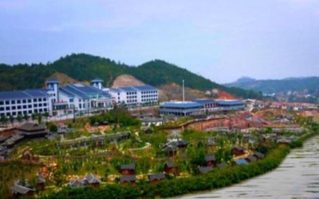 Longyan Liancheng Tianyi Hotsprings Resort