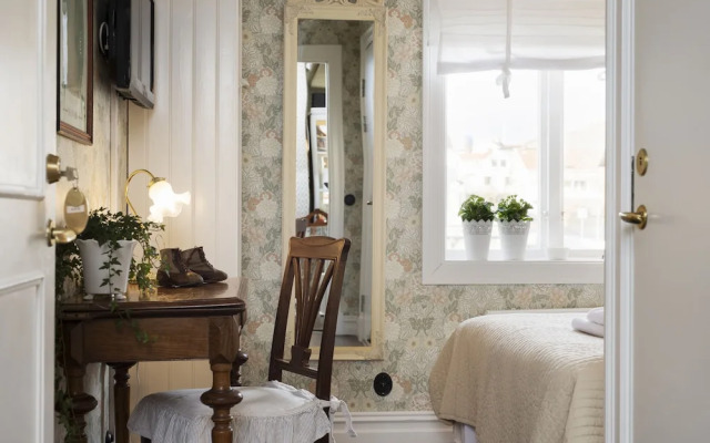 Strand Hostel & Hotel