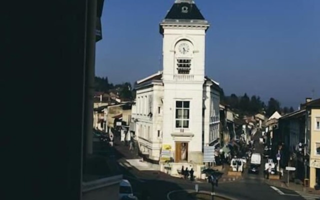 Hôtel Restaurant Le Lion dOr
