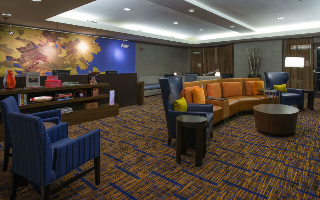 Courtyard by Marriott Winston-Salem Hanes Mall