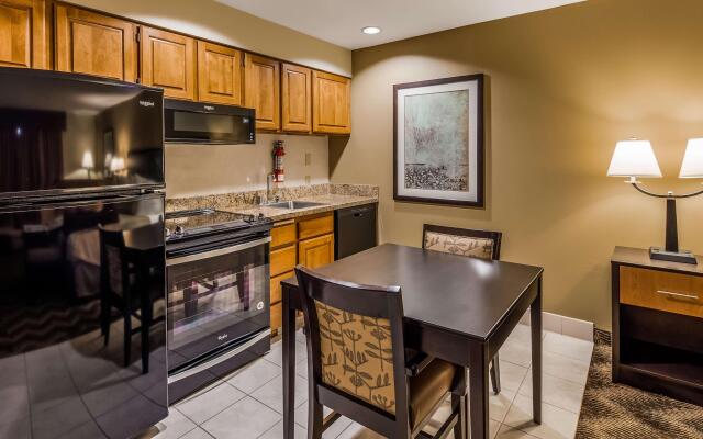 Best Western Plus Gold Country Inn