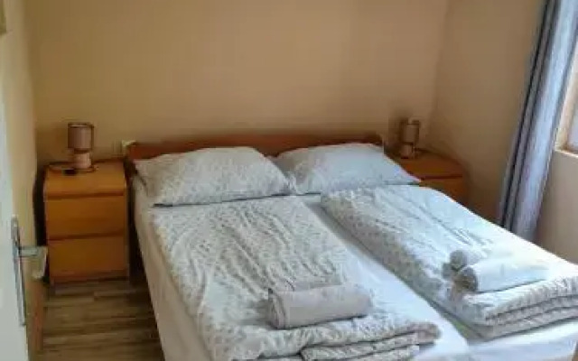 Joky Katona Rooms & Apartments