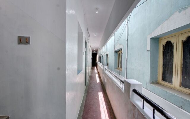 Spot On 40228 New Modern Homestay