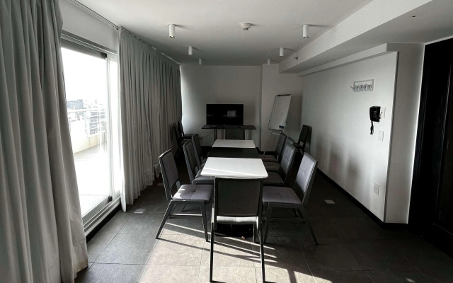 ibis styles Montevideo Biarritz Hotel