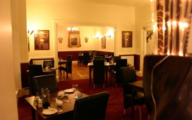 Five Rise Locks Hotel