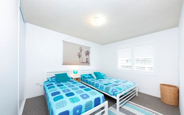 Hibiscus Court Unit 4