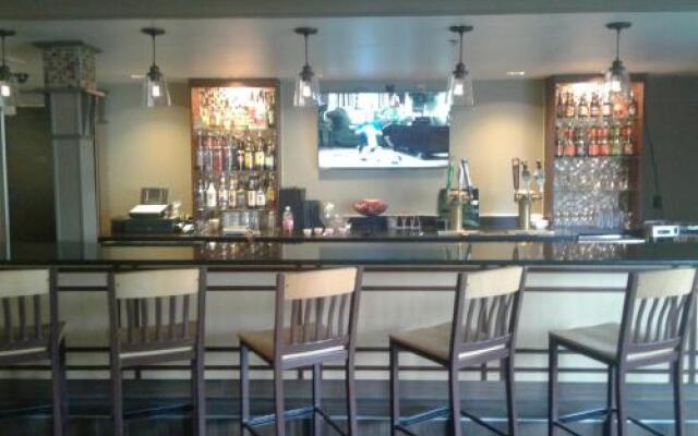 Magnuson Hotel Birch Run