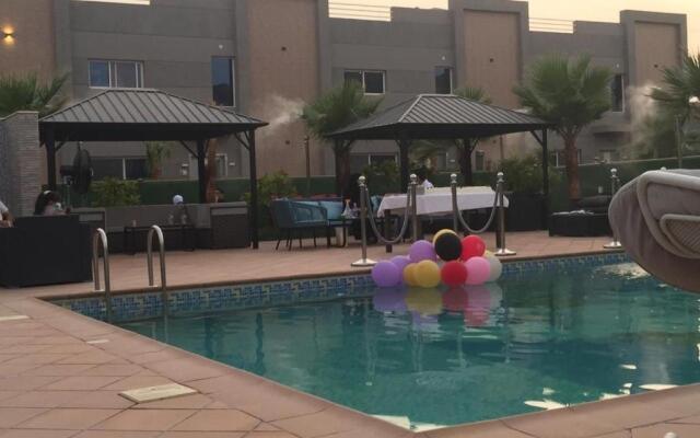 Solis Villa Resort
