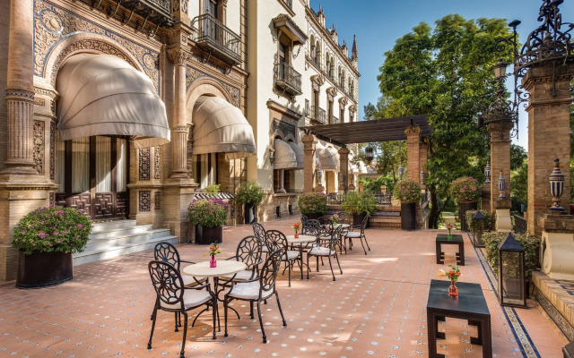 Отель Alfonso XIII, a Luxury Collection Hotel, Seville