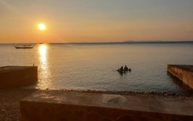 Raya Del Sol Dive Resort