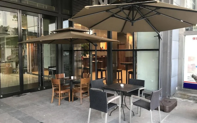 Changshu Weijing Hotel