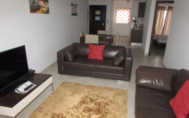 BCV Private 2 Bed Apartment With Pool #2009