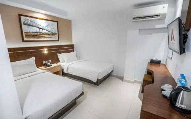 Alimoer Hotel Kubu Raya