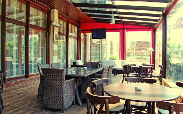 Yalcin Hotel Resort