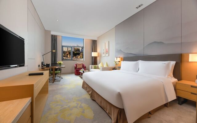 Holiday Inn Baoji Central by IHG