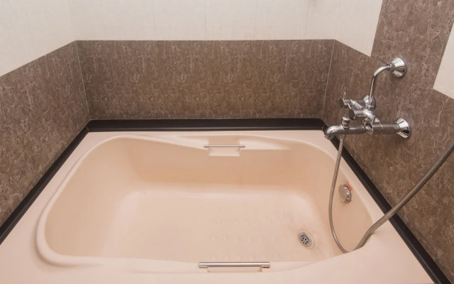 Capital O 17300 Hotel Solitaire